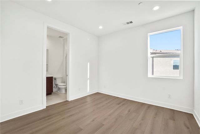 27392 Dialogue Way, Valencia, CA 91381