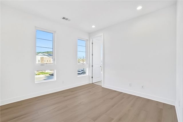 27392 Dialogue Way, Valencia, CA 91381