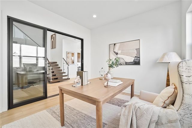 27392 Dialogue Way, Valencia, CA 91381