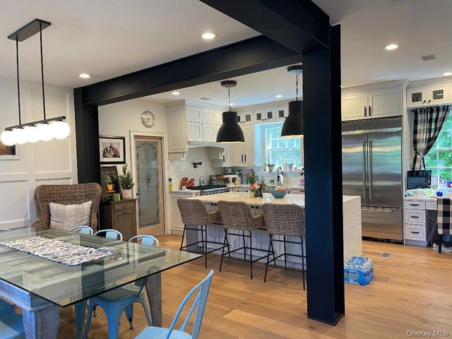 88 Dutchess Boulevard, Atlantic Beach, NY 11509