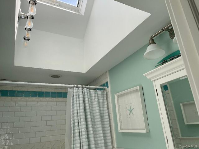 88 Dutchess Boulevard, Atlantic Beach, NY 11509
