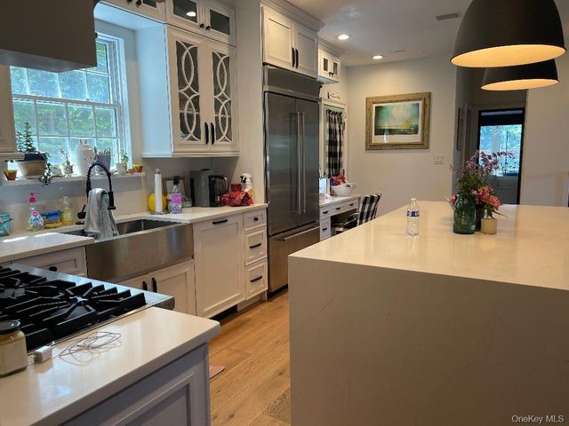 88 Dutchess Boulevard, Atlantic Beach, NY 11509