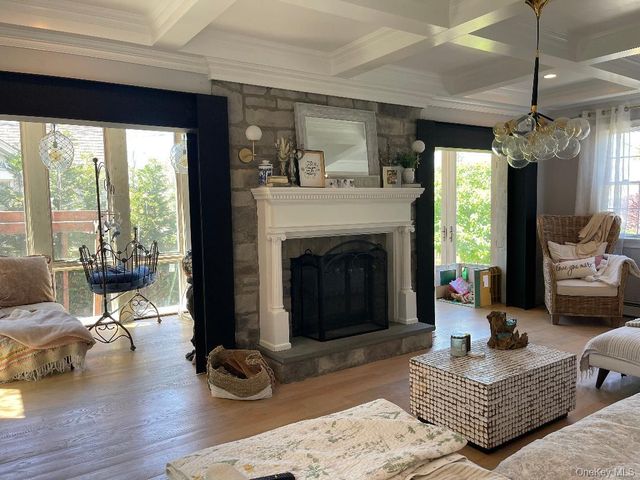 88 Dutchess Boulevard, Atlantic Beach, NY 11509