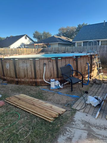 530 Belcross, San Antonio, TX 78237