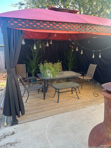 530 Belcross, San Antonio, TX 78237