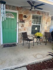 530 Belcross, San Antonio, TX 78237