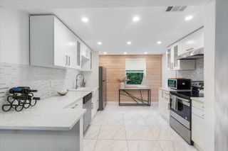 1015 Ingraham Avenue 9, Delray Beach, FL 33483