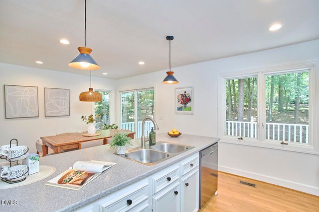 117 Ironwoods Drive, Chapel Hill, NC 27516