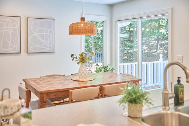 117 Ironwoods Drive, Chapel Hill, NC 27516