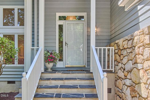 117 Ironwoods Drive, Chapel Hill, NC 27516
