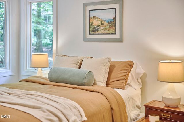 117 Ironwoods Drive, Chapel Hill, NC 27516