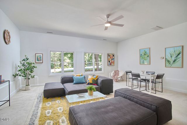 117 Ironwoods Drive, Chapel Hill, NC 27516