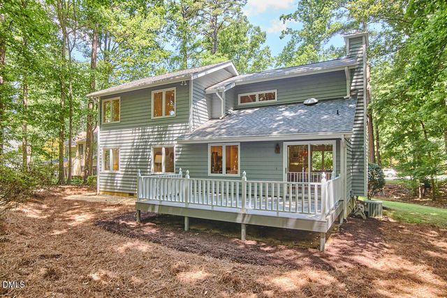 117 Ironwoods Drive, Chapel Hill, NC 27516