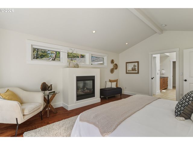 2747 GLEN HAVEN Rd, Lake Oswego, OR 97034