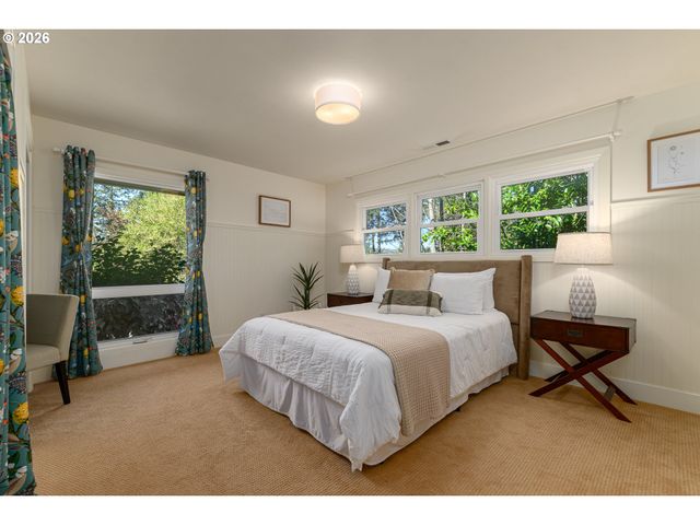 2747 GLEN HAVEN Rd, Lake Oswego, OR 97034