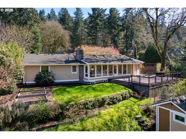 2747 GLEN HAVEN Rd, Lake Oswego, OR 97034