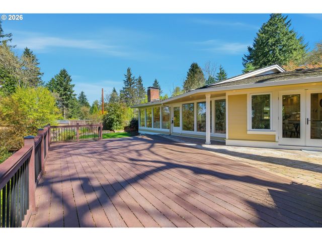 2747 GLEN HAVEN Rd, Lake Oswego, OR 97034