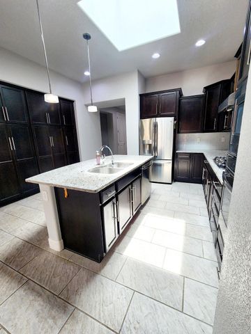 11935 Dahlia Avenue SE, Albuquerque, NM 87123