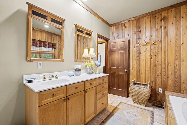 81 Flycatcher Point, Big Canoe, GA 30143