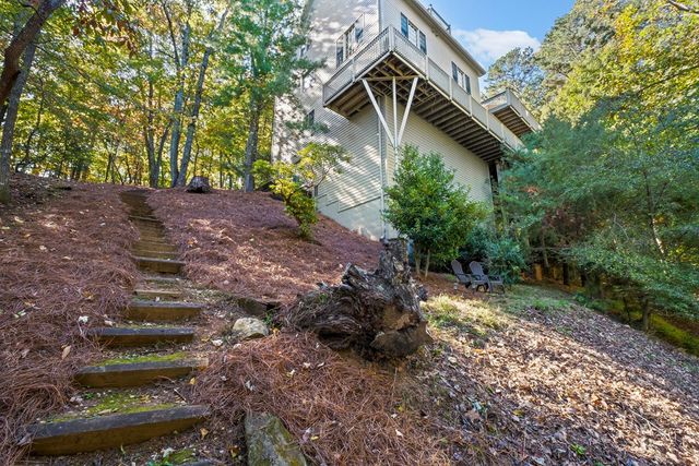 81 Flycatcher Point, Big Canoe, GA 30143