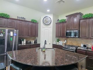 13216 Moonlit Lake Lane, Pearland, TX 77584