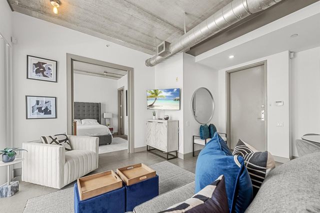 111 SE 2nd Street 302, Delray Beach, FL 33444