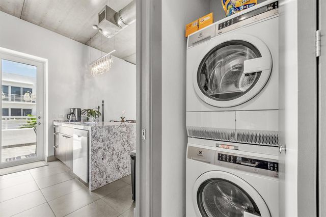 111 SE 2nd Street 302, Delray Beach, FL 33444