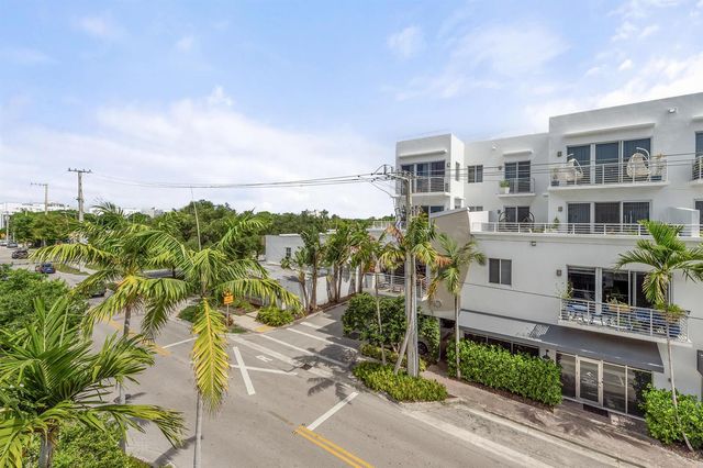 111 SE 2nd Street 302, Delray Beach, FL 33444
