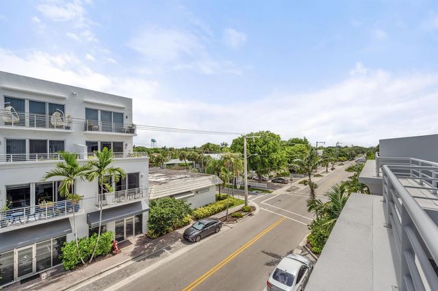 111 SE 2nd Street 302, Delray Beach, FL 33444