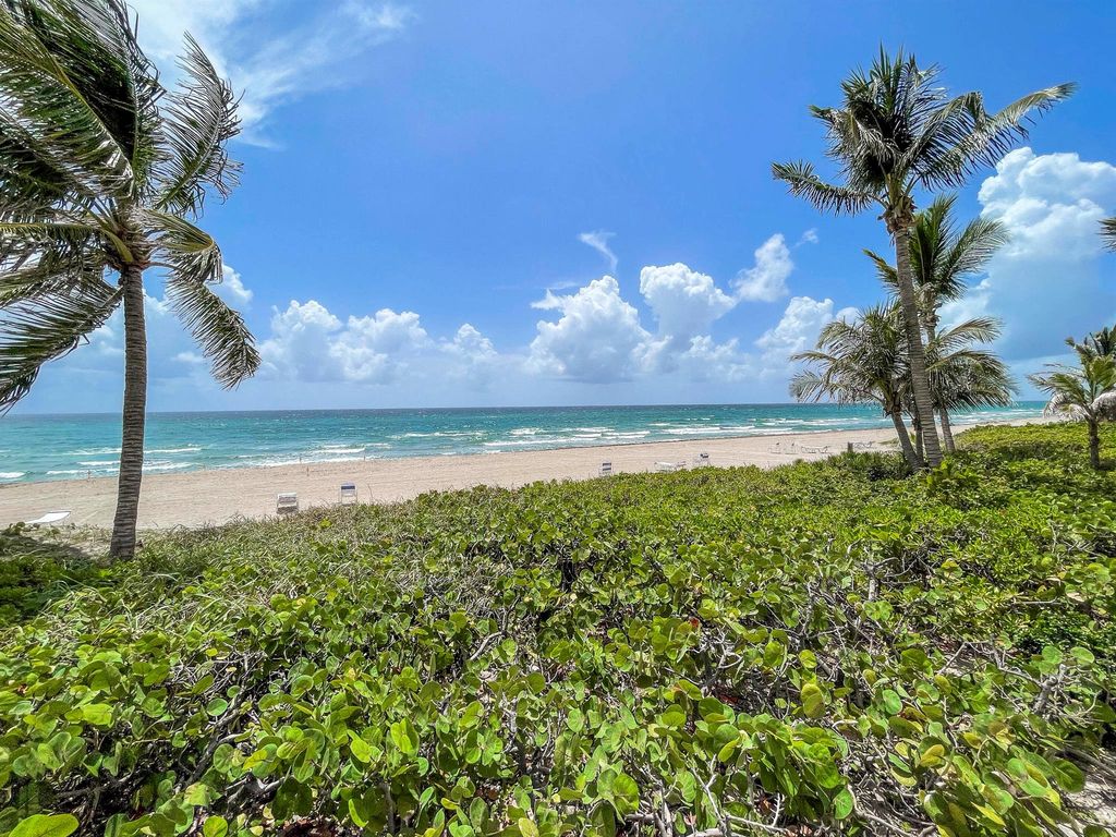 Image 25 of property listing at 3221 S Ocean Boulevard 501, Highland Beach, FL 33487