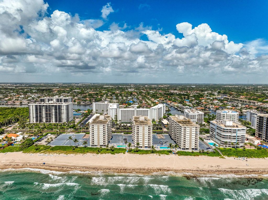 Image 26 of property listing at 3221 S Ocean Boulevard 501, Highland Beach, FL 33487