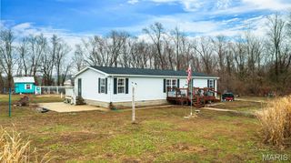 21398 Sunset Street, Mount Olive, IL 62056