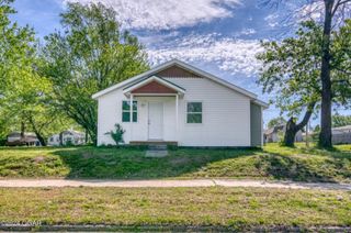 1729 S Indiana Avenue, Joplin, MO 64804