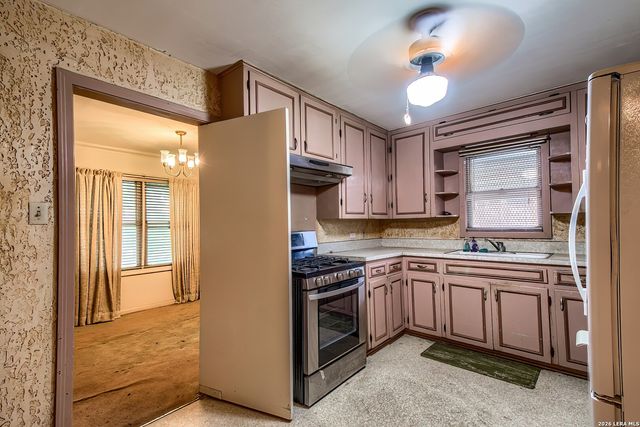 247 Tophill, San Antonio, TX 78209