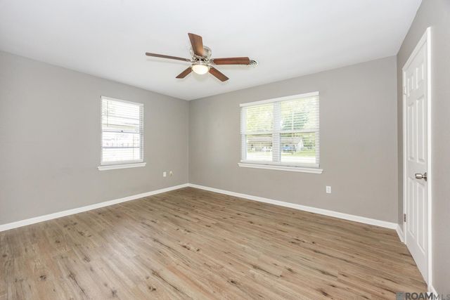315 E Rome St, Gonzales, LA 70737