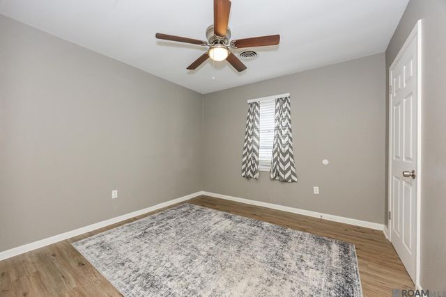 315 E Rome St, Gonzales, LA 70737