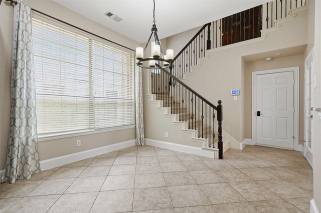 2310 Queen Morgan Lane, Lewisville, TX 75056