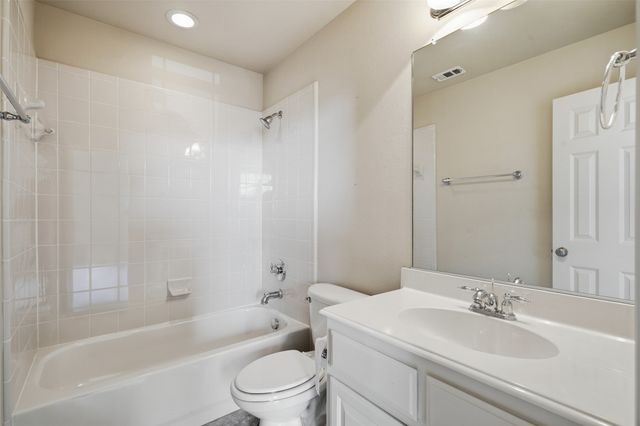 2310 Queen Morgan Lane, Lewisville, TX 75056
