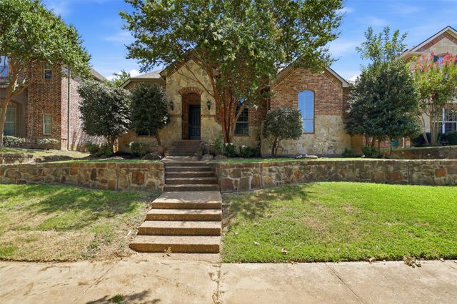 2310 Queen Morgan Lane, Lewisville, TX 75056