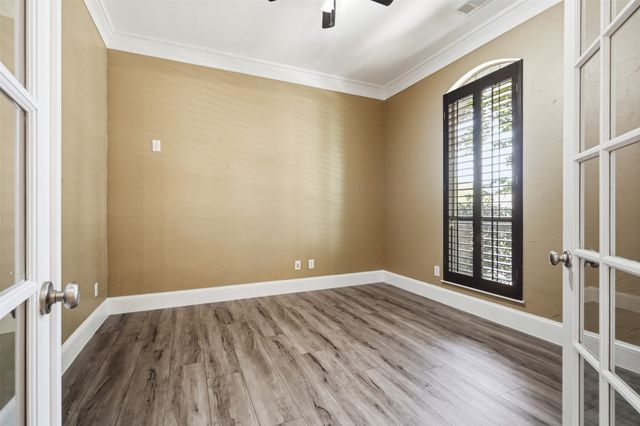 2310 Queen Morgan Lane, Lewisville, TX 75056