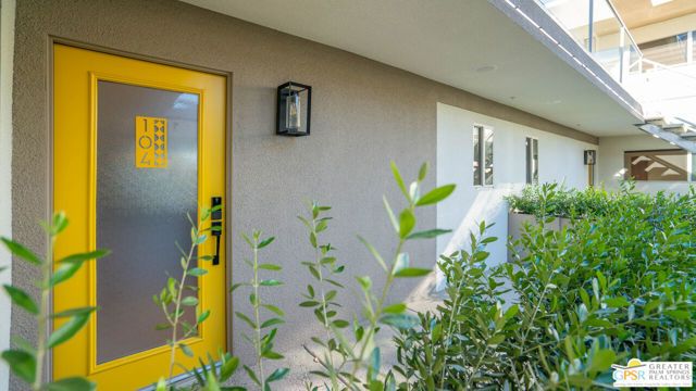 588 E San Lorenzo Road 104, Palm Springs, CA 92264