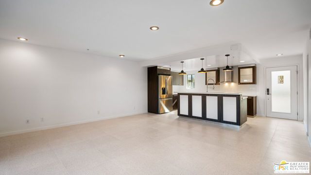 588 E San Lorenzo Road 104, Palm Springs, CA 92264