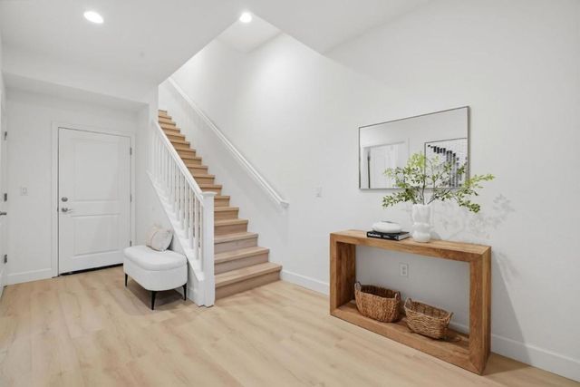 113 Lemmon Terrace, Sunnyvale, CA 94086