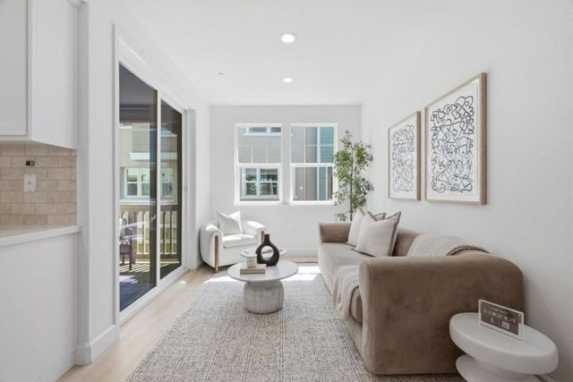 113 Lemmon Terrace, Sunnyvale, CA 94086