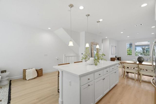 113 Lemmon Terrace, Sunnyvale, CA 94086