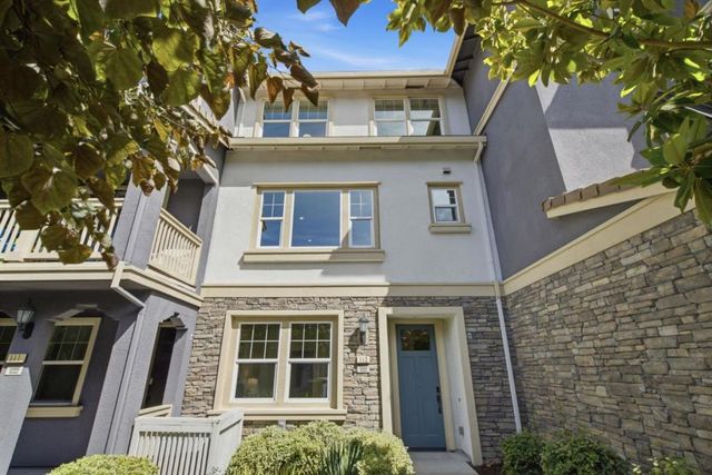 113 Lemmon Terrace, Sunnyvale, CA 94086