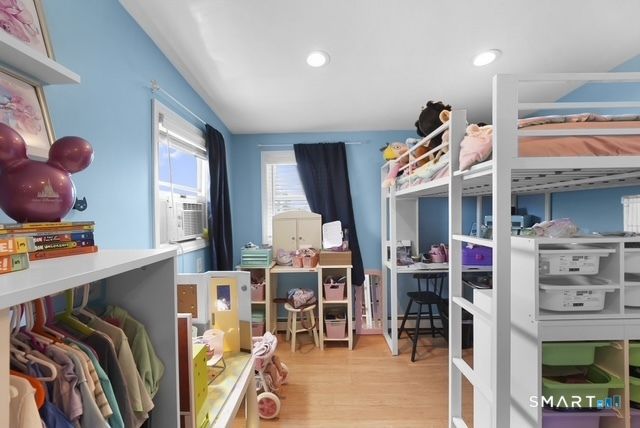 15 Corona Drive, Milford, CT 06460