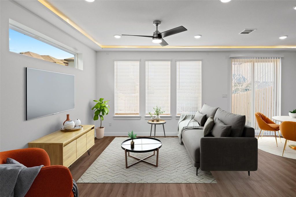 104 Creekside TRL 503, Kyle, TX 78640