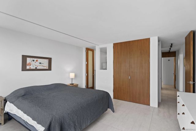 4944 Cass 604, San Diego, CA 92109