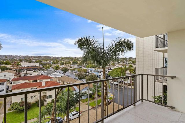 4944 Cass 604, San Diego, CA 92109